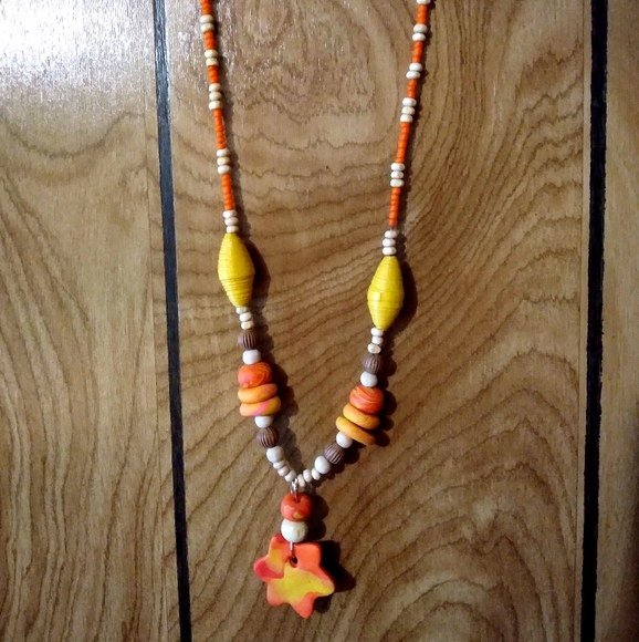 Handmade necklace - Picture 2 of 2